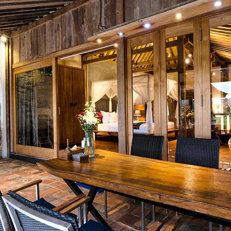 Villa Blue Steps Yogyakarta Dış mekan fotoğraf