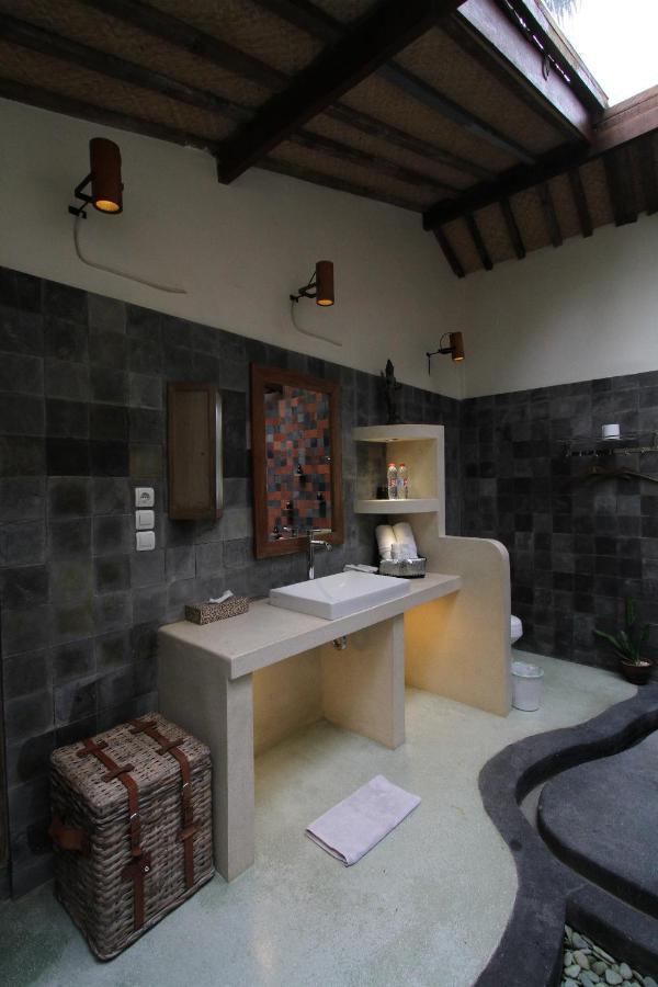 Villa Blue Steps Yogyakarta Dış mekan fotoğraf