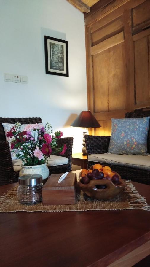 Villa Blue Steps Yogyakarta Dış mekan fotoğraf
