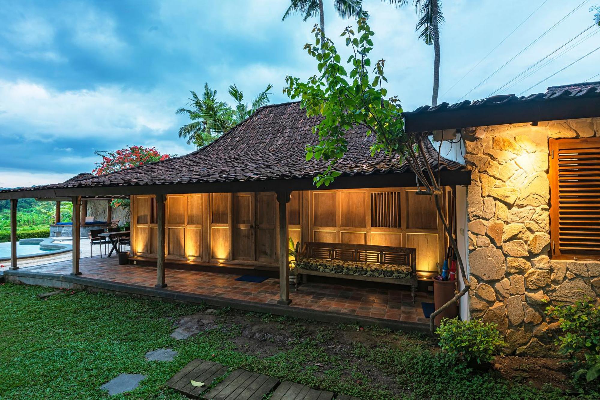 Villa Blue Steps Yogyakarta Dış mekan fotoğraf