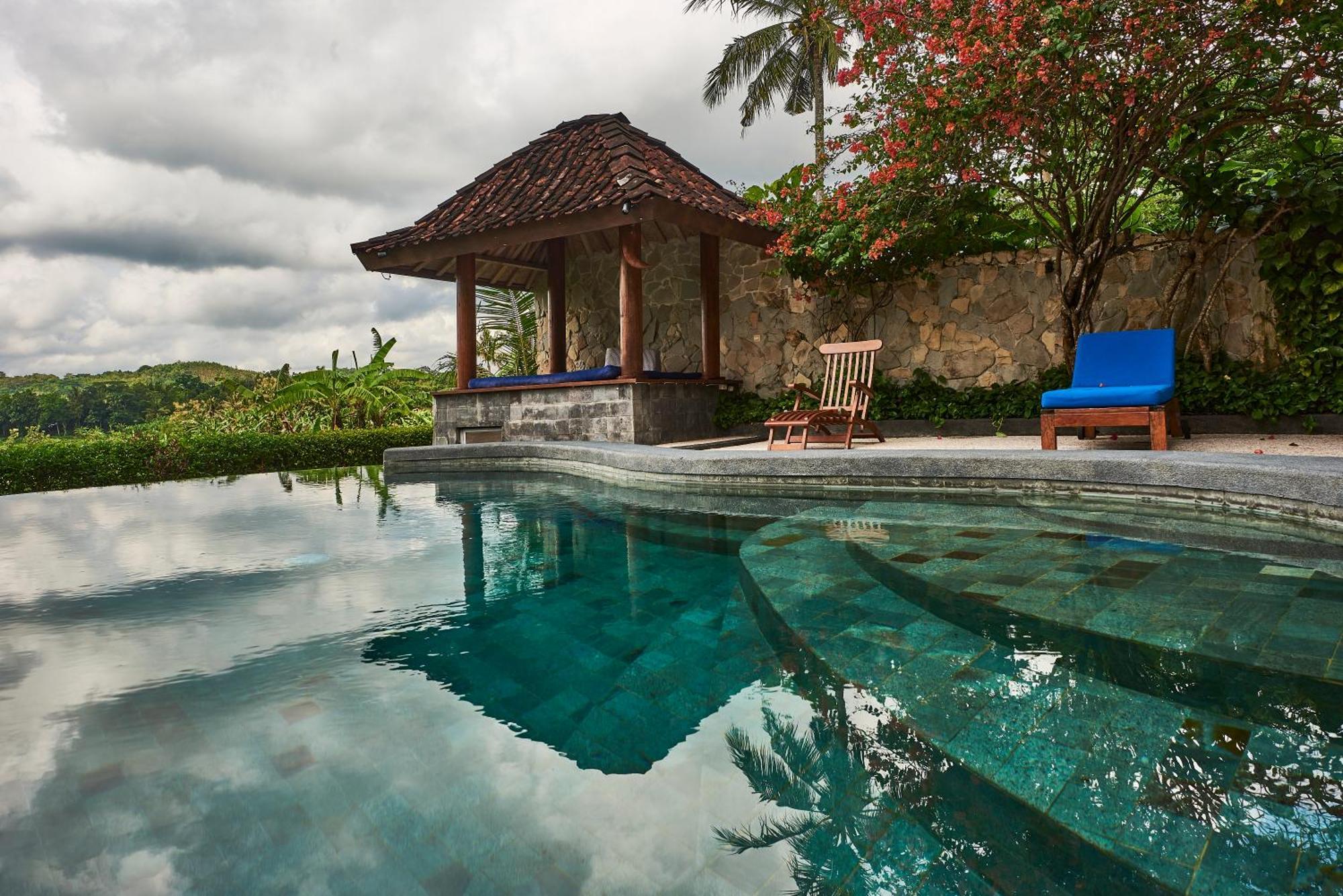 Villa Blue Steps Yogyakarta Dış mekan fotoğraf
