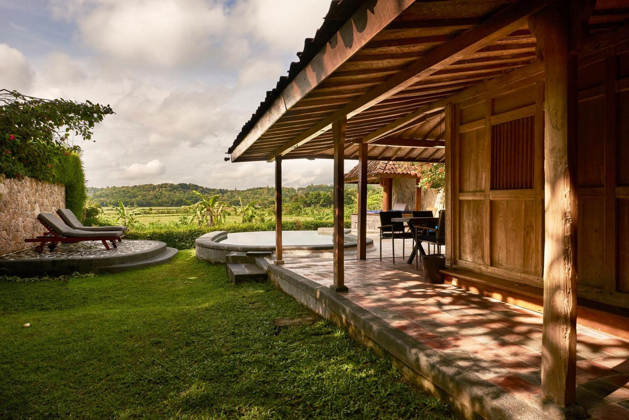 Villa Blue Steps Yogyakarta Dış mekan fotoğraf