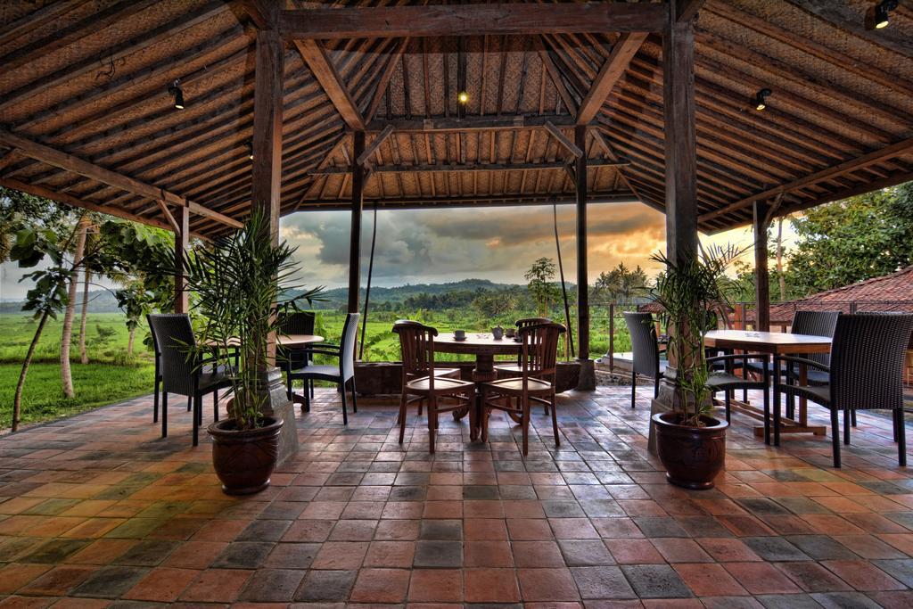 Villa Blue Steps Yogyakarta Dış mekan fotoğraf