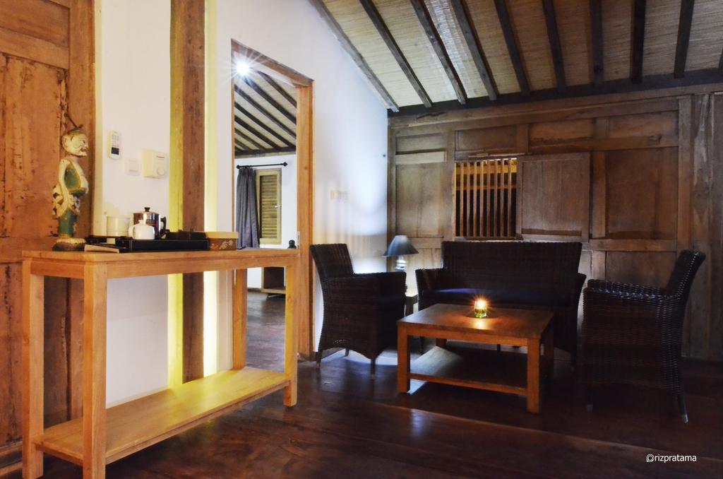 Villa Blue Steps Yogyakarta Dış mekan fotoğraf