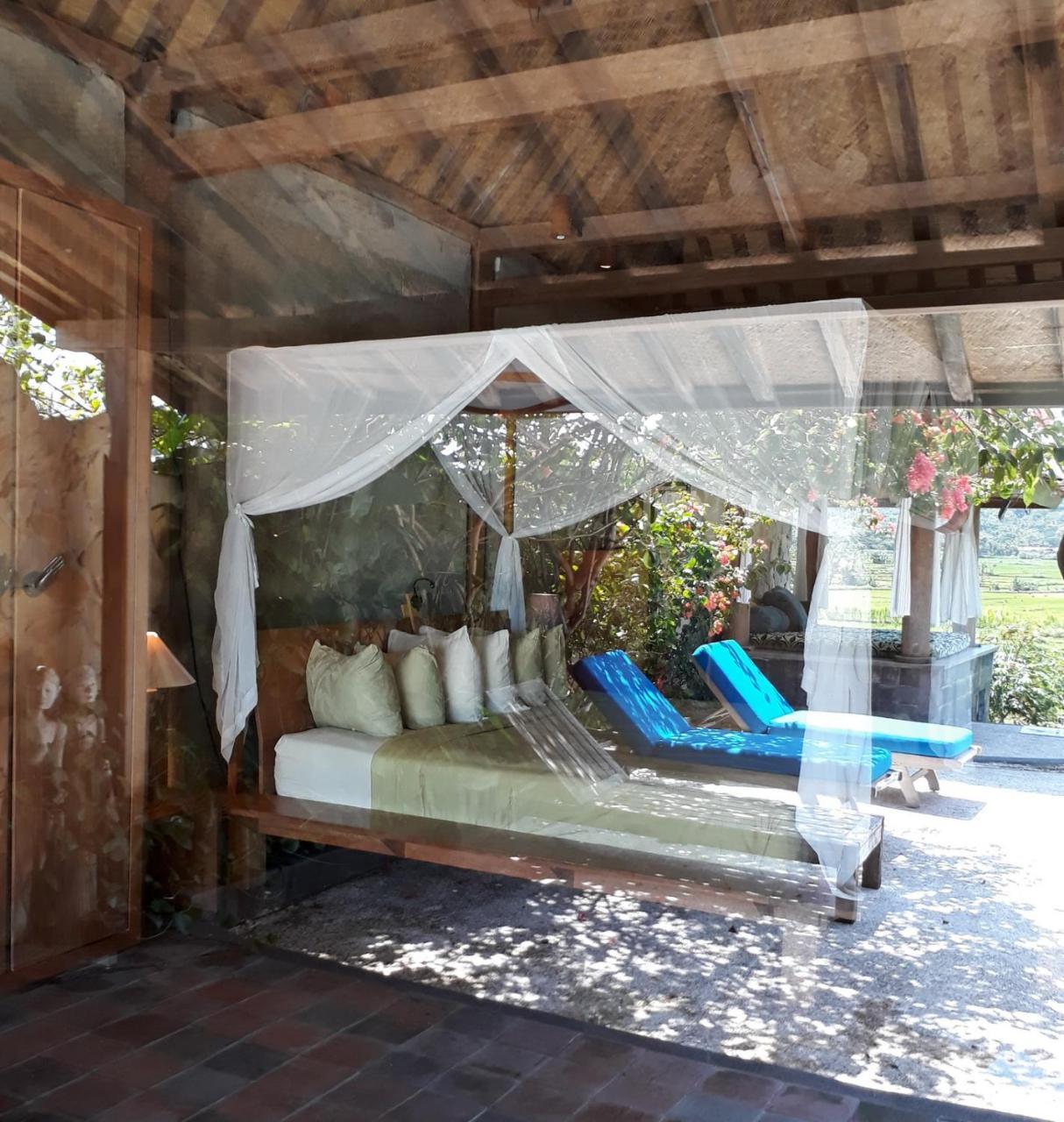 Villa Blue Steps Yogyakarta Dış mekan fotoğraf